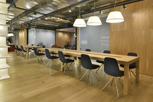 Plaza Cubes Ferko Signature