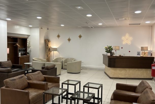 Salon AHS (Main Terminal)