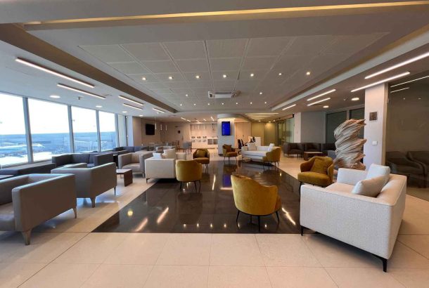 Ahlein Comfy Lounge (Main Terminal)