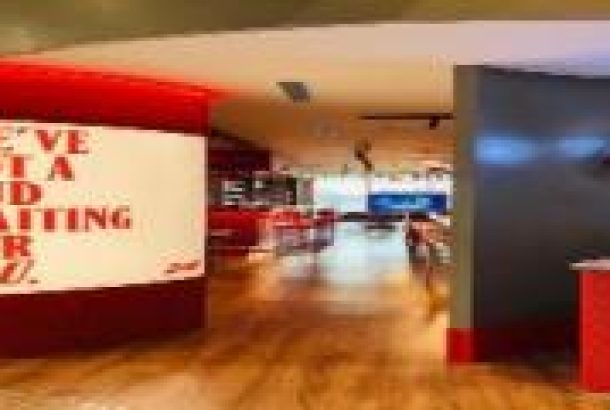 Budweiser Bar (Terminal 3)