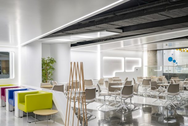 Sala VIP Formentor* (Main Terminal)
